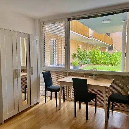 Modern Apartment With Terrace Near Scs Apartment